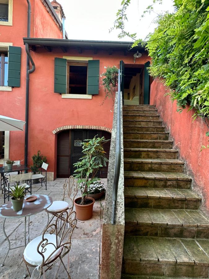 Relais Corte Bercelli Valeggio sul Mincio Esterno foto