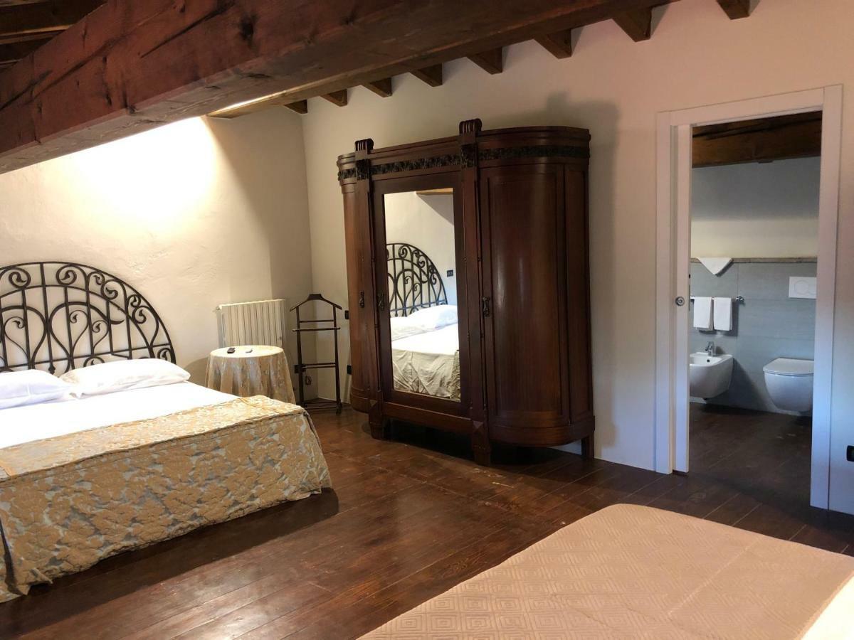 Relais Corte Bercelli Valeggio sul Mincio Esterno foto
