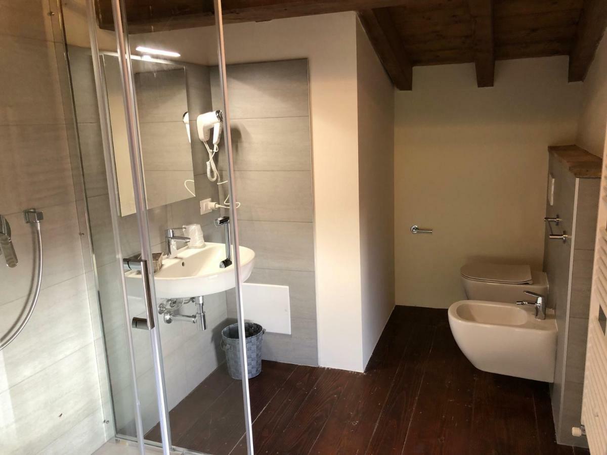 Relais Corte Bercelli Valeggio sul Mincio Esterno foto